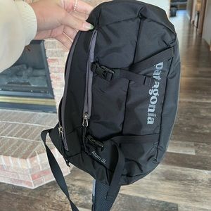 Patagonia black crossbody